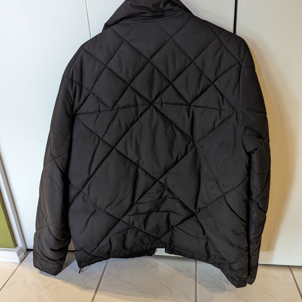 Basic Black Puffer - image 2